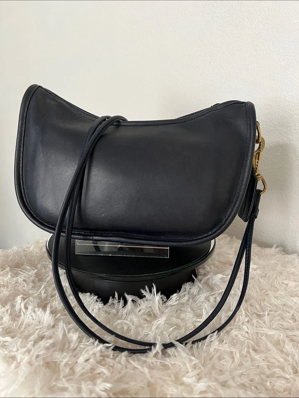 Coach Vintage Navy Blue Wendie Swinger Crescent Hobo
